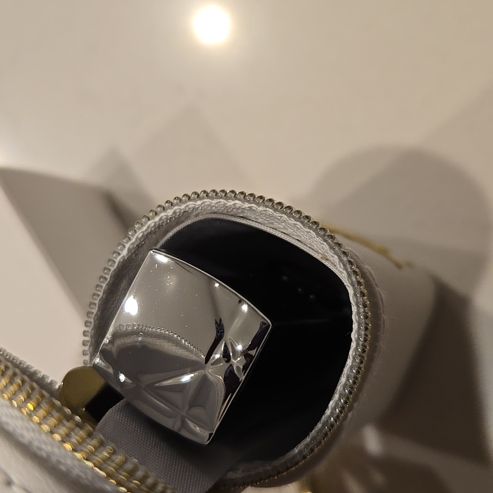 Brand New In Box Dior JADORE Holder Key Clasp Keychain Gold DIOR Jadore Holder - Picture 8 of 11